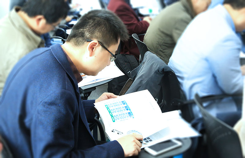 学员